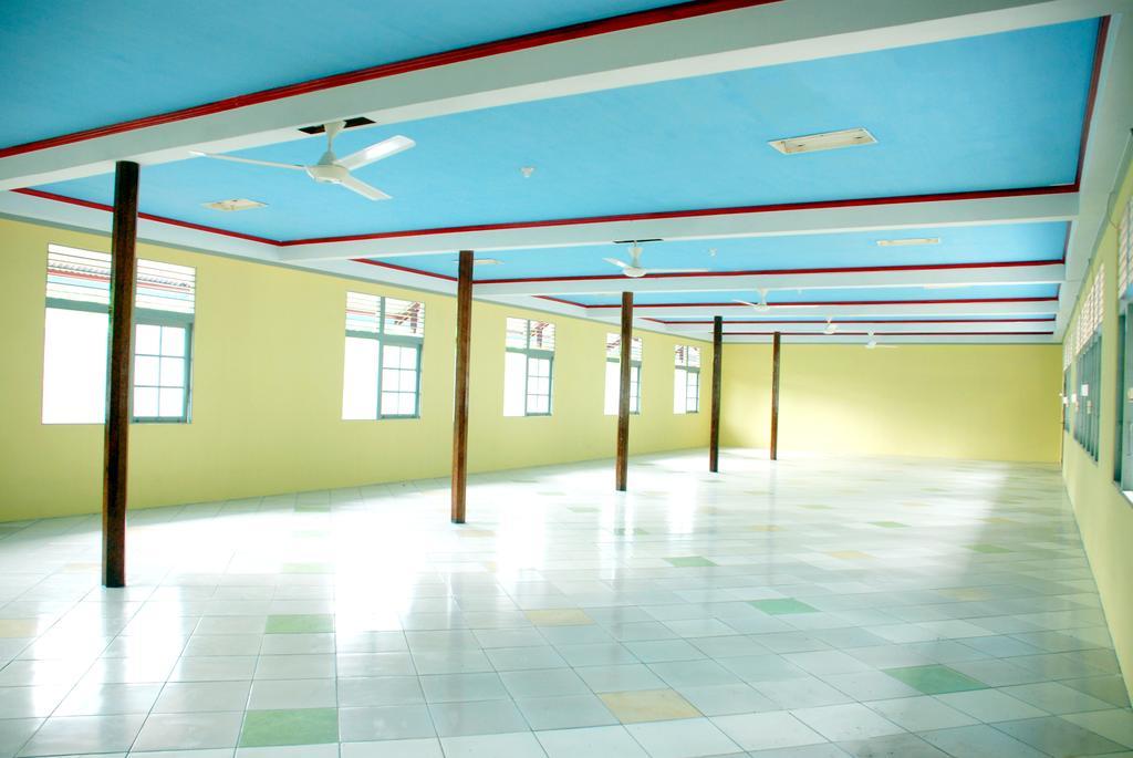 山口洋 Mimiland Batu Payung酒店 外观 照片